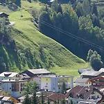 Apartamento Alpenrose-1 By Interhome